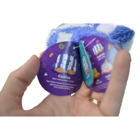 Russ BumBumz Cedrick the Pool Chair Plush Toy - Picture 4 of 4